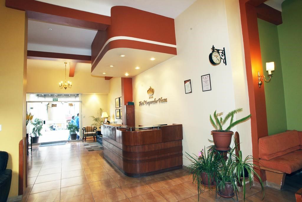 Emperador Plaza Hotel กุสโก ภายนอก รูปภาพ